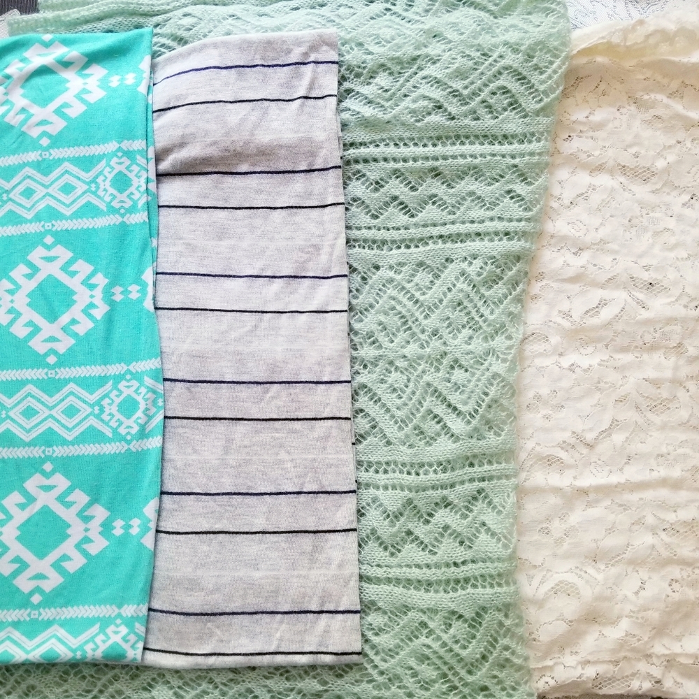 Scarf lot